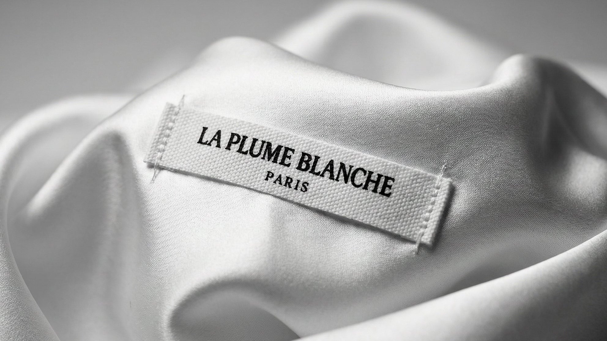 Étiquettes en coton personnalisées – Douces, résistantes et conçues pour les marques de vêtements