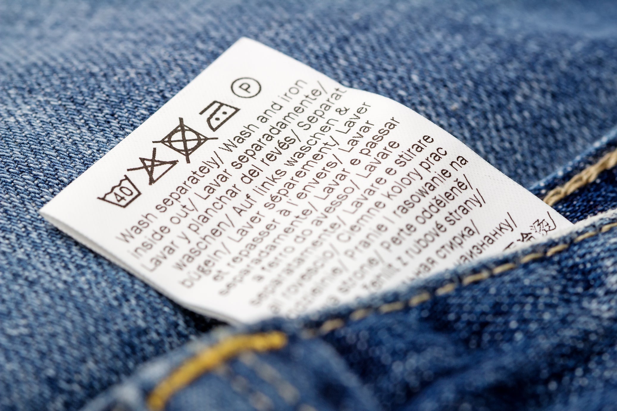 Custom Laundry Labels for Perfect Garment Care