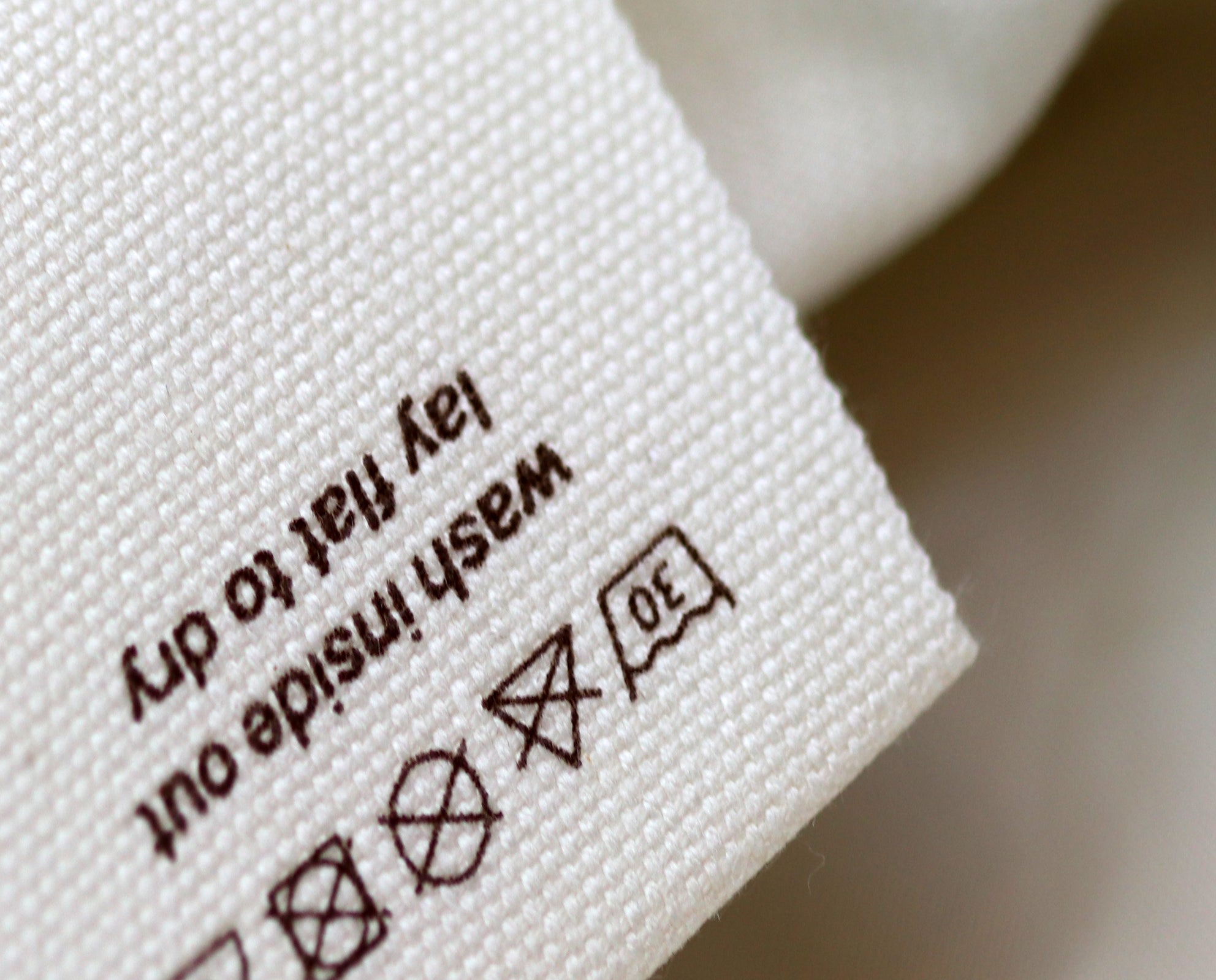 Choosing the Right Fabric for Your Garment Labels