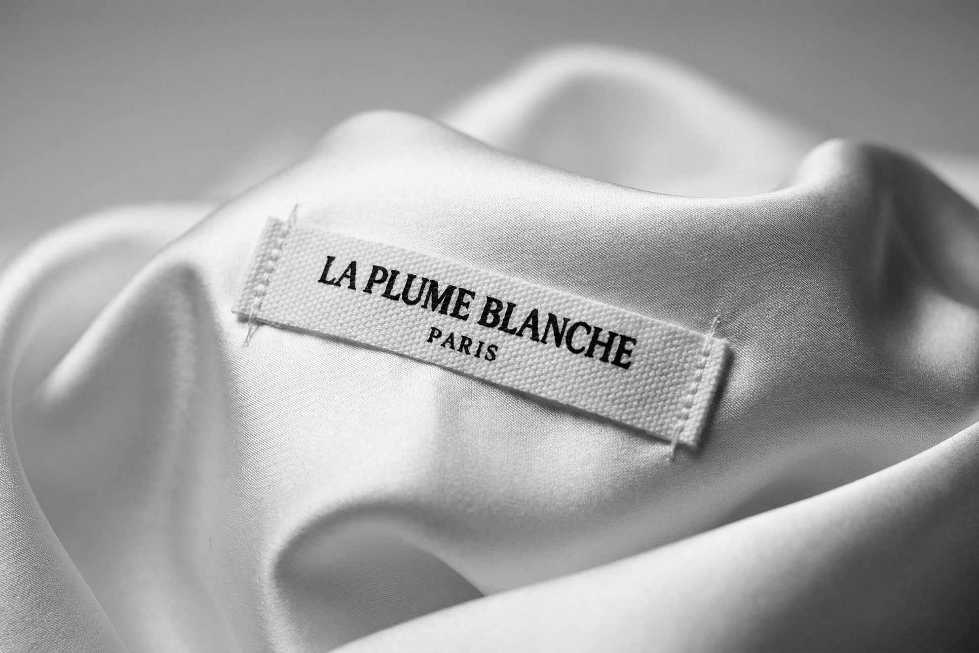 Étiquettes en coton personnalisées – Douces, résistantes et conçues pour les marques de vêtements